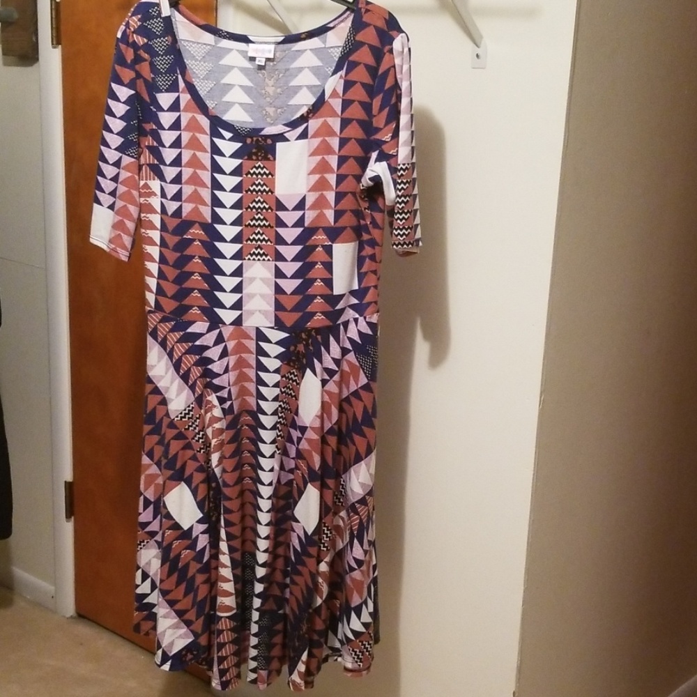 LuLaroe Nicole XL